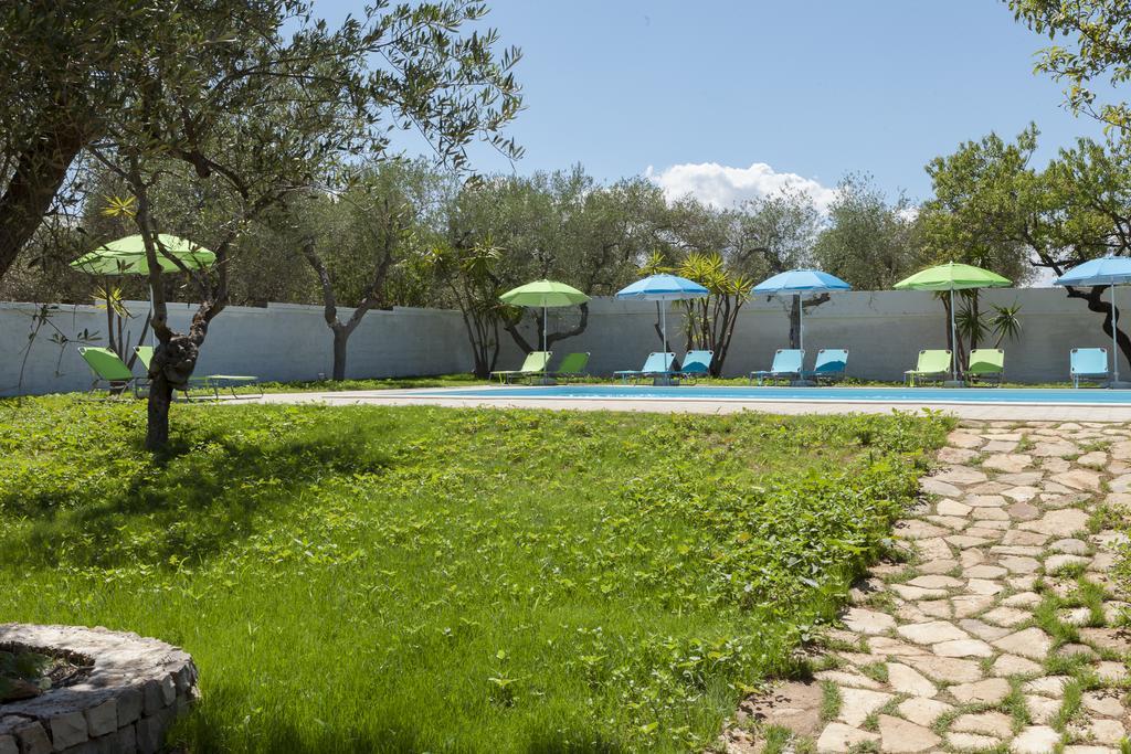 Hotel Villa Pirotta Sannicandro di Bari Exterior photo