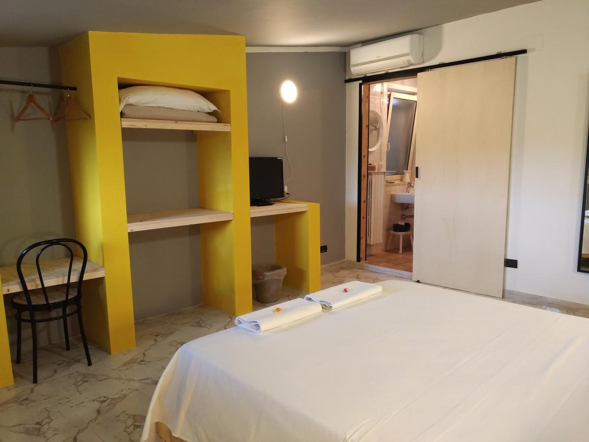 Hotel Villa Pirotta Sannicandro di Bari Exterior photo